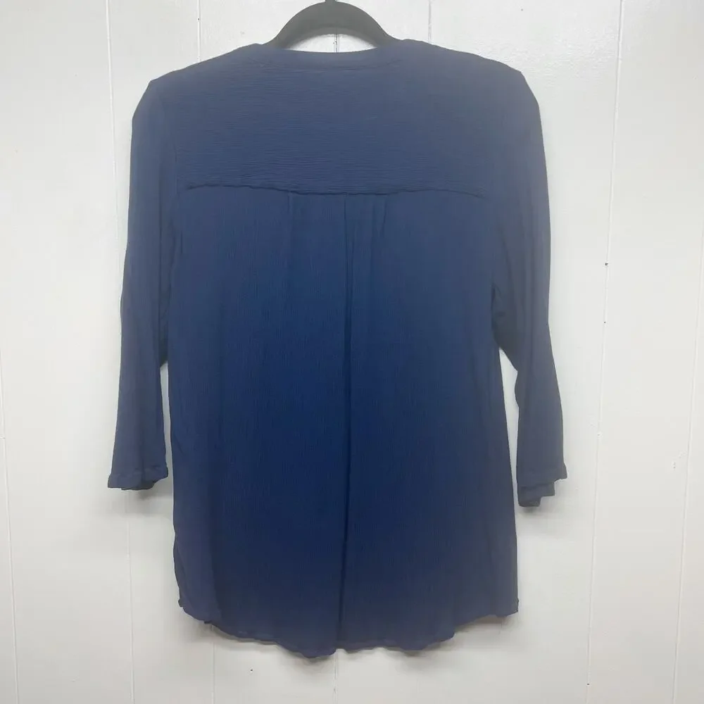 St. John's Bay V-Neck 3/4 Sleeve Navy Blue Women's Top Size Medium Crochet - Picture 6 of 11